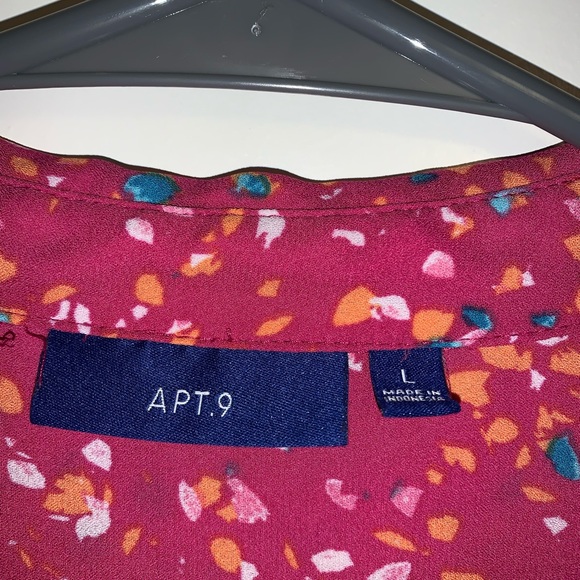 Pink/ Multi Color Long Sleeve Blouse Size Large - Picture 2 of 7